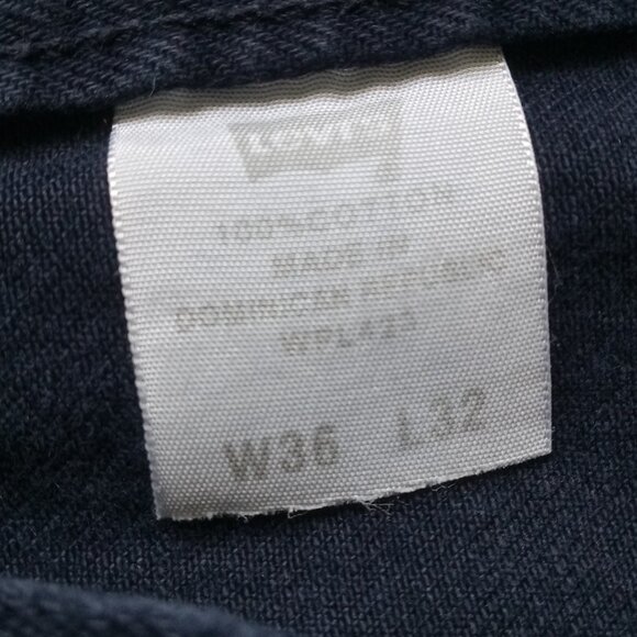 Vintage Levi's Relaxed Fit Jeans | W36/L32 - Picture 5 of 7